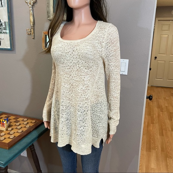 Lightweight cream knit tunic - Picture 4 of 10